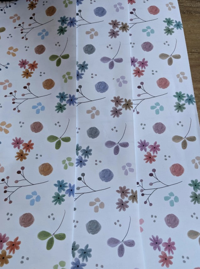 Floral Pattern Gift Wrap